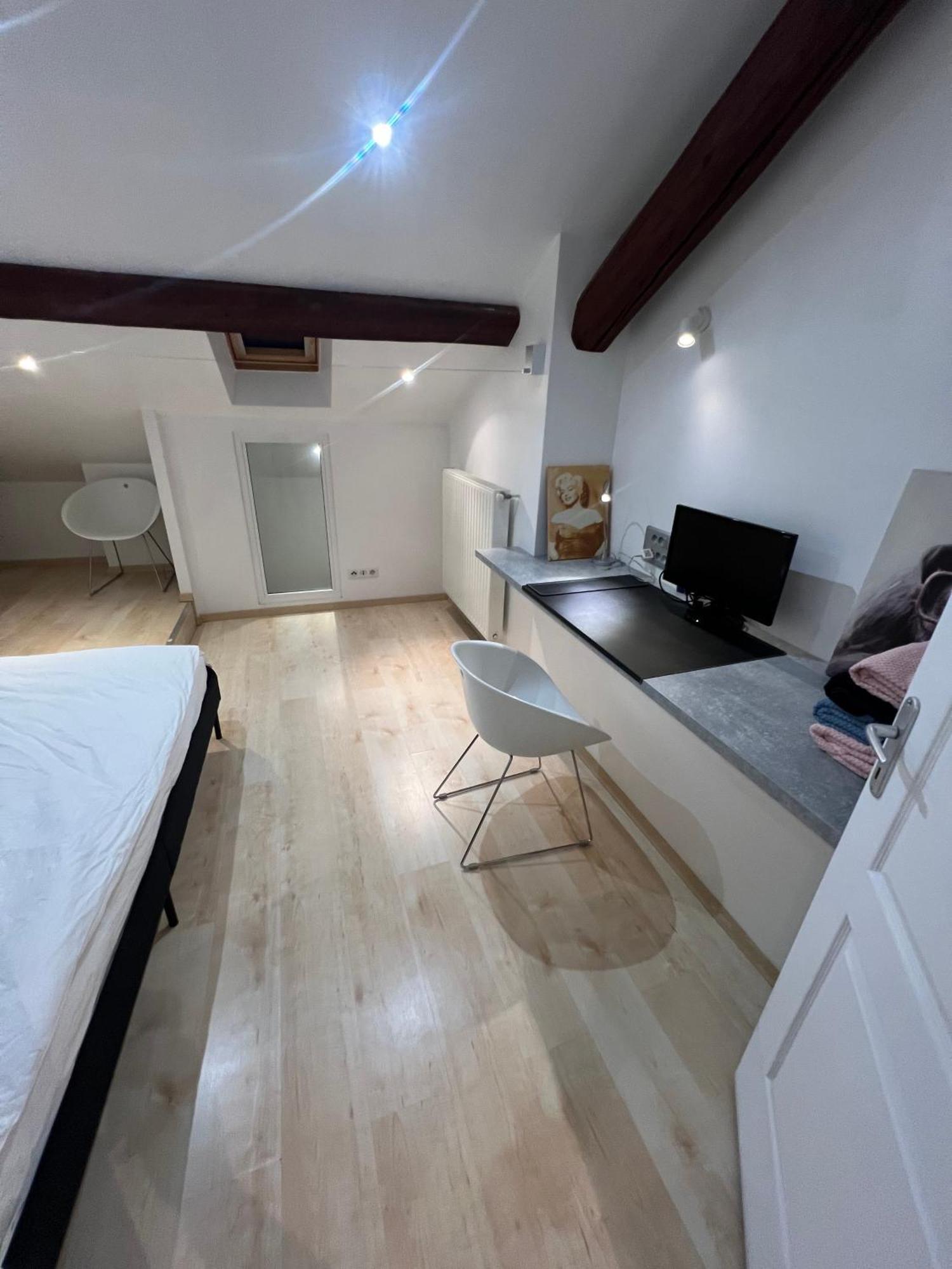 Appartement Lestiercelins Nancy Bagian luar foto